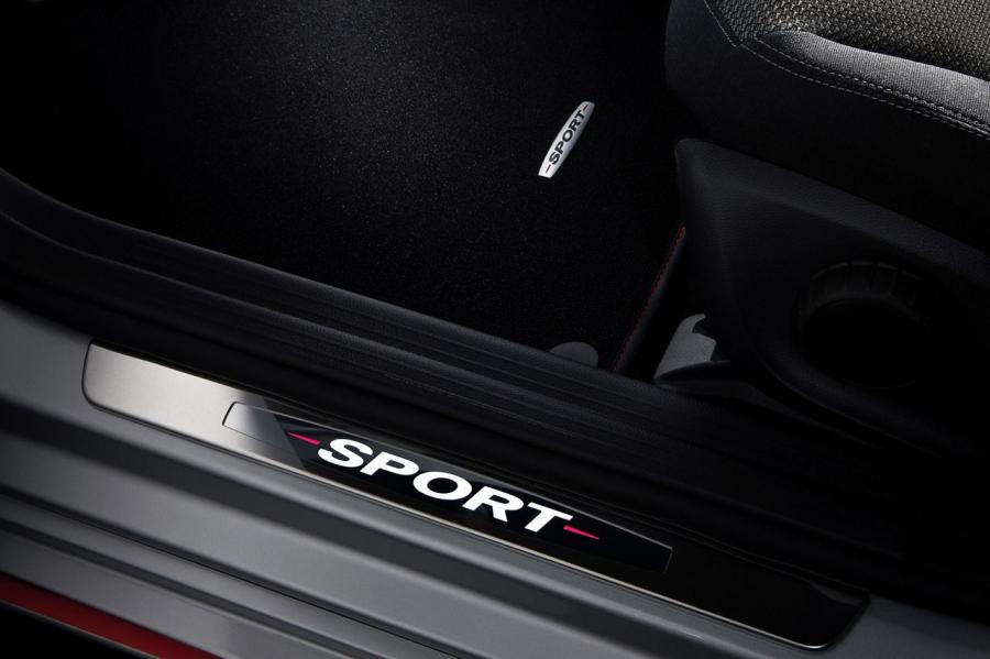  Mercedes-Benz CLA-Class Sport Equipment 2014 года  (фото 5 из 5)